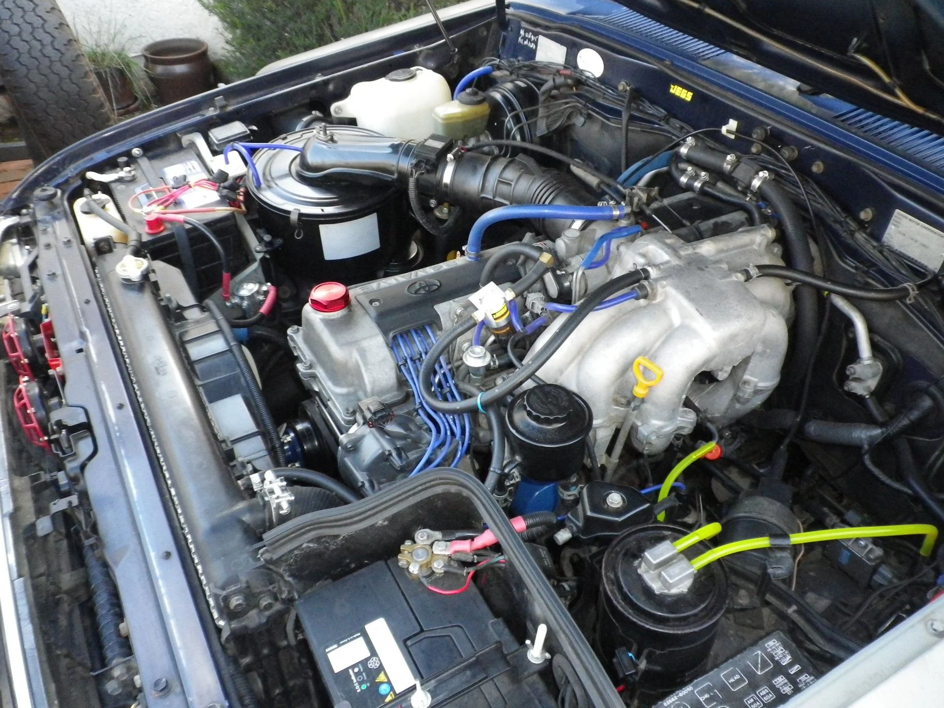 Engine bay 2.JPG
