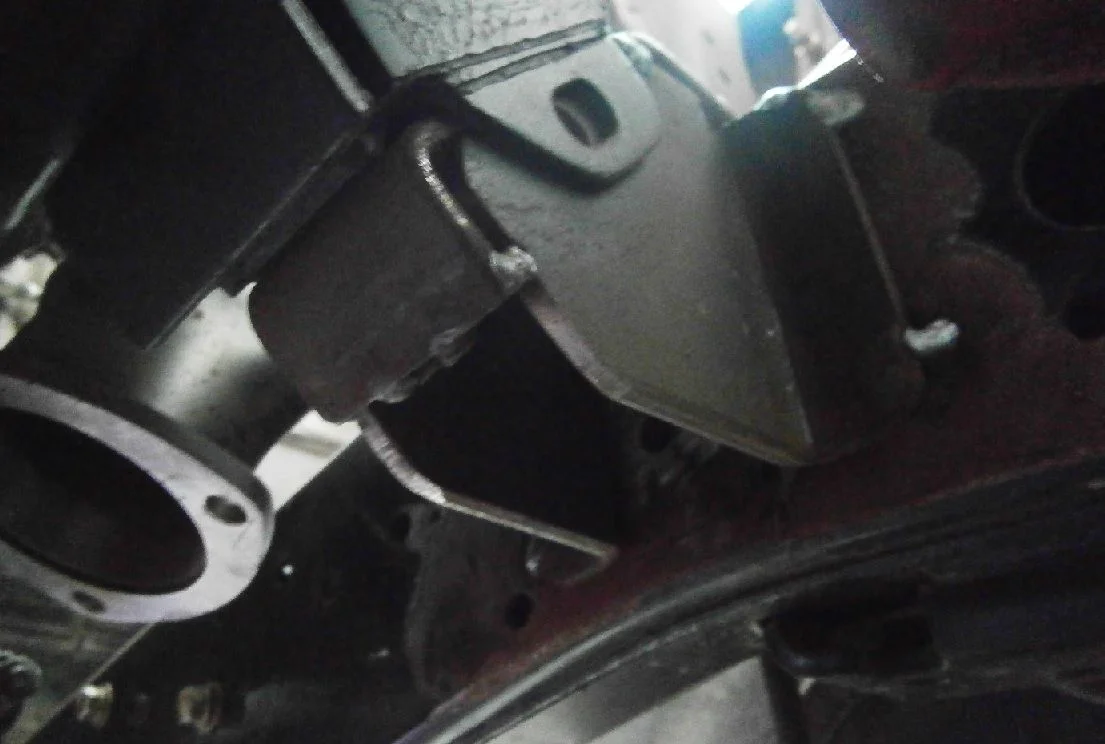 Engine mount 1.webp