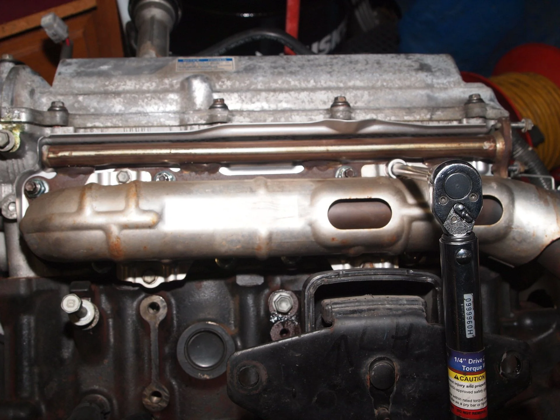 Exhaust manifold install (7).webp