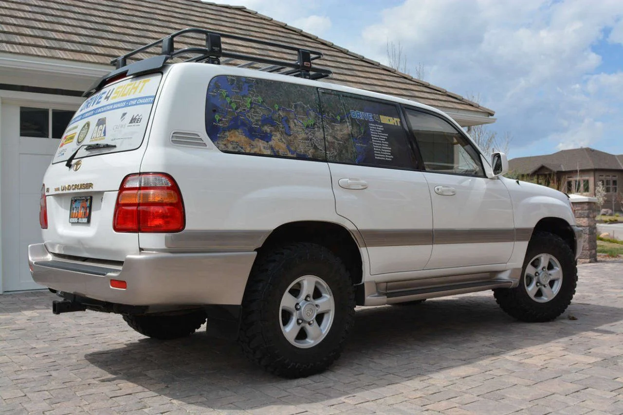 Exterior one third rear passenger.webp