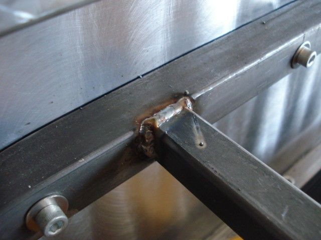 Fender4.JPG