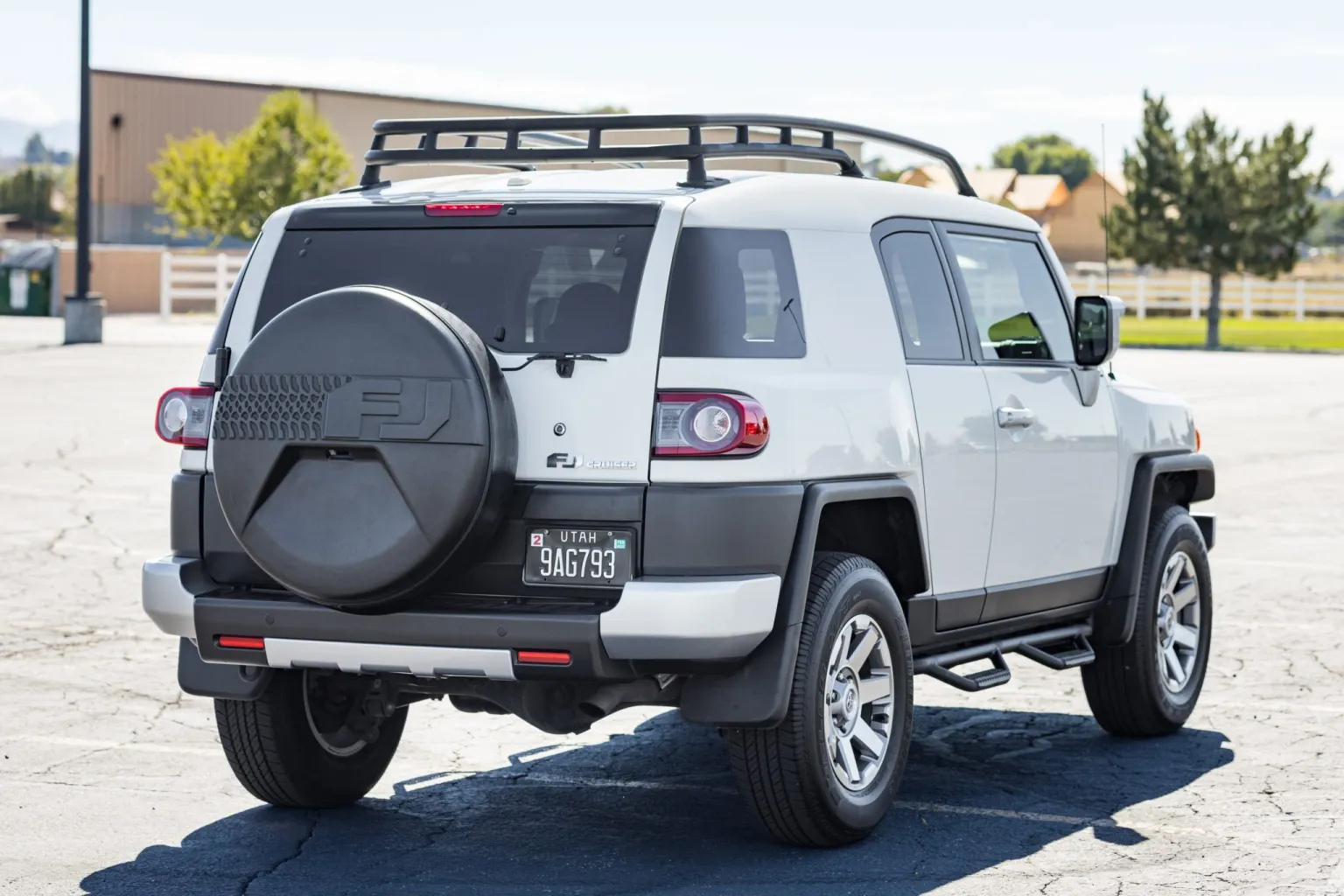 FJ Cruiser 2.WEBP
