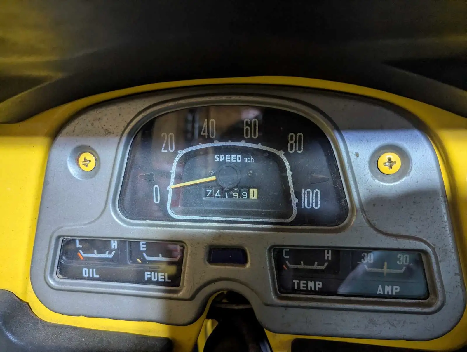 FJ dash.png