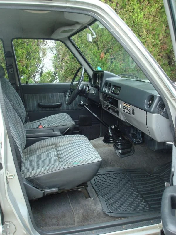 FJ front seat - Copy.webp