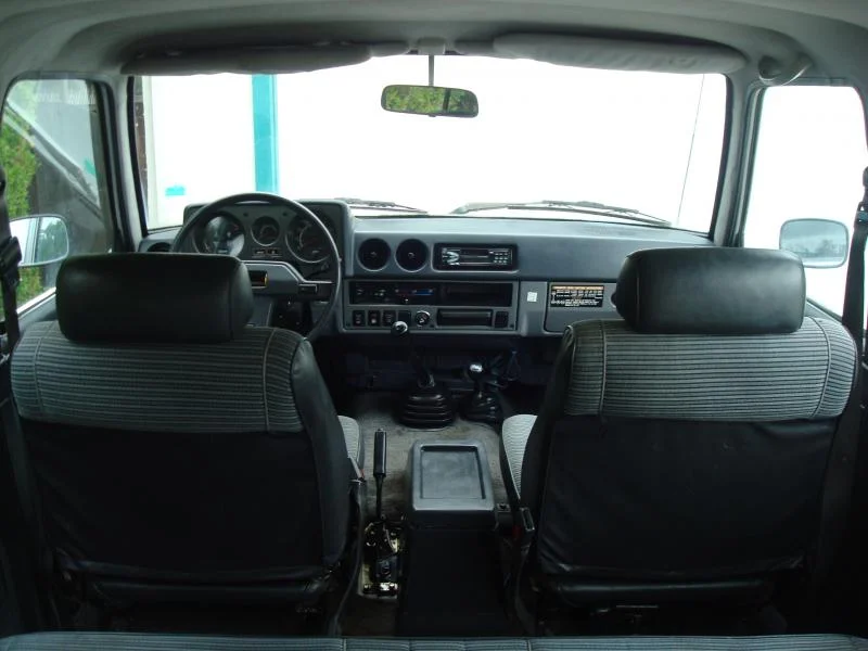 FJ inside from back.webp
