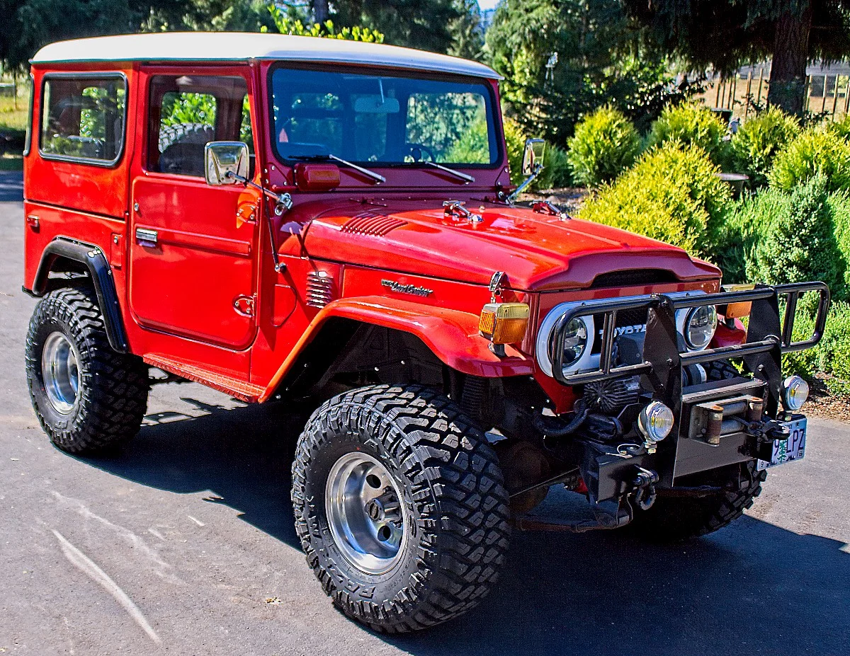 FJ L FRONT SIDE.webp