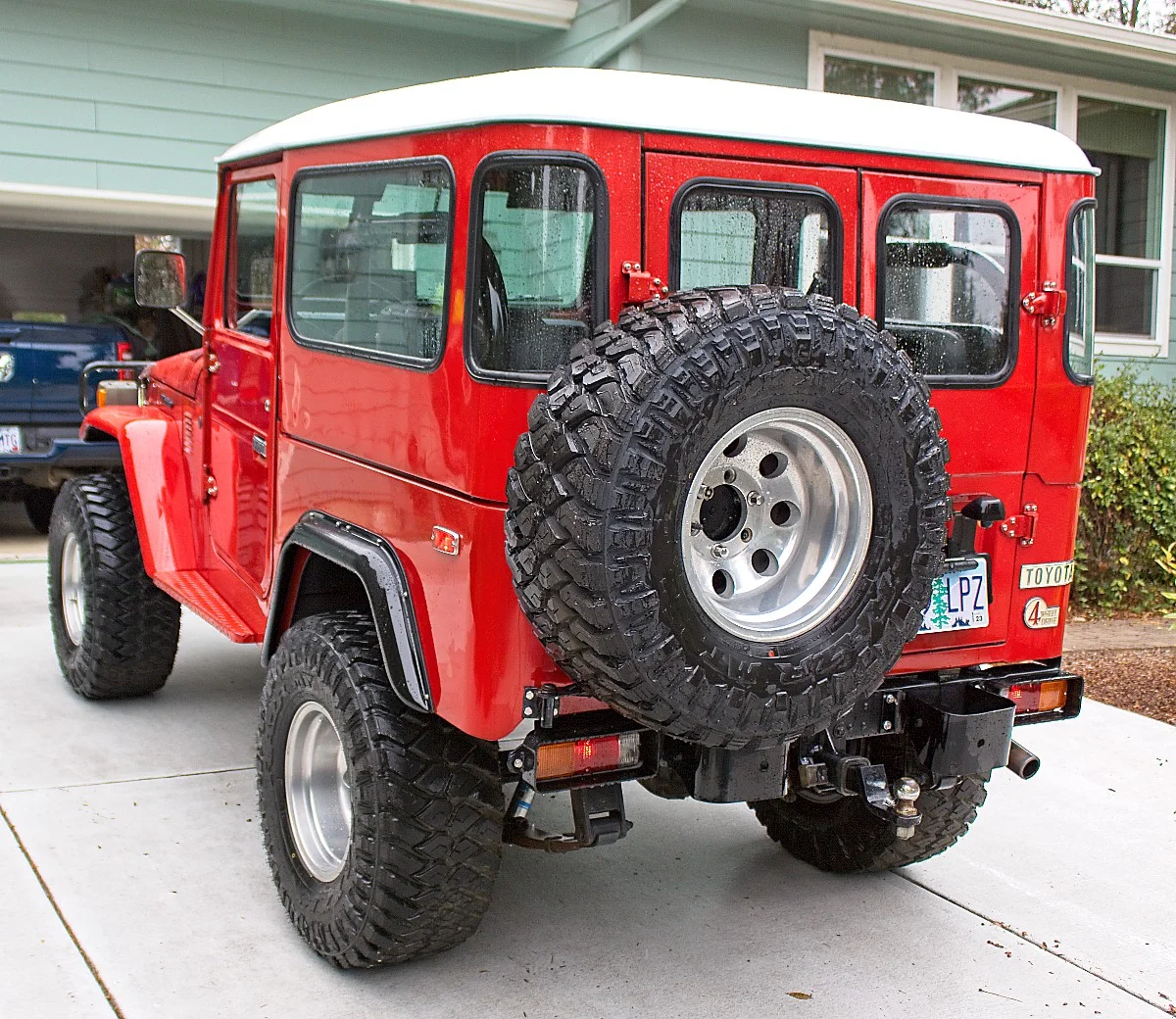 FJ L REAR WET.webp