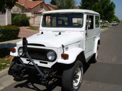 FJ LC - 01 cmpr.webp