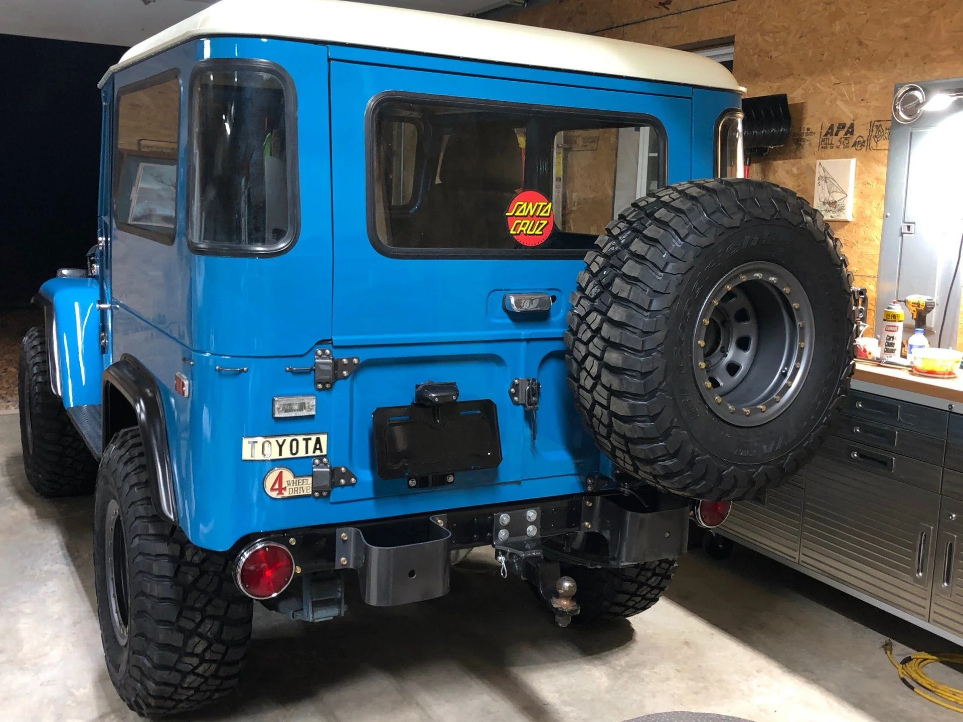 FJ Santa Cruz.webp