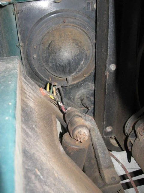 FJ25- Theiss (Toyota Aust) Eng Bay (5).webp