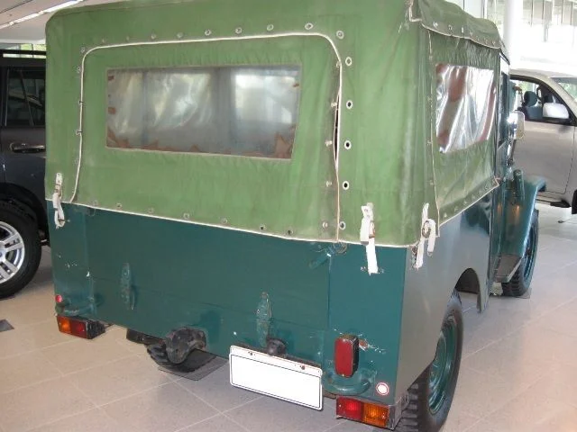 FJ25- Theiss (Toyota Aust) Ext Canopy.webp