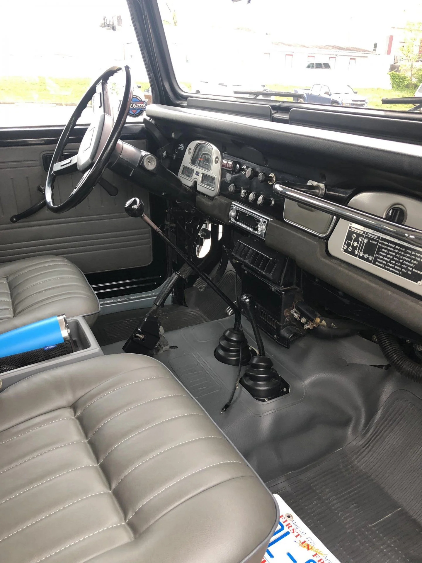 FJ4.webp