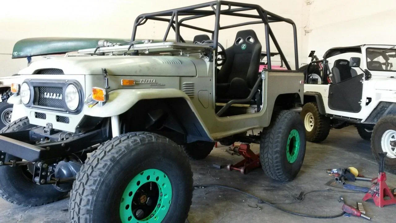 FJ40-12.webp