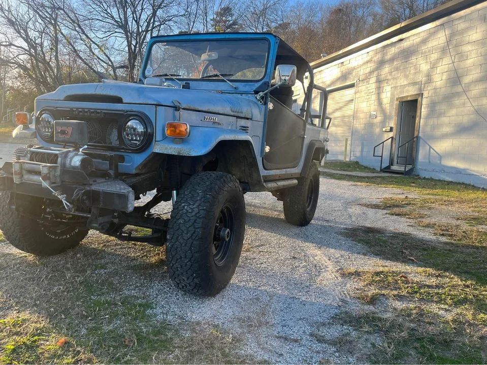 fj40 2.webp