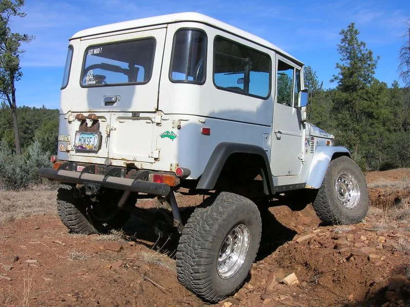 FJ40 (3).webp