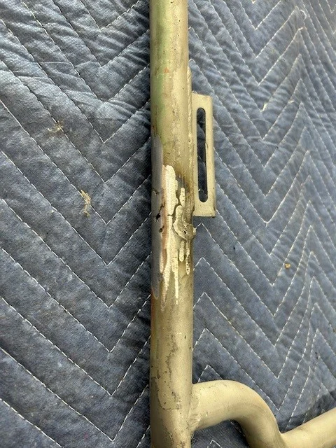 FJ40 early drivers seat base frame 1.webp