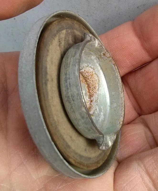 fj40-gas-cap-1.webp