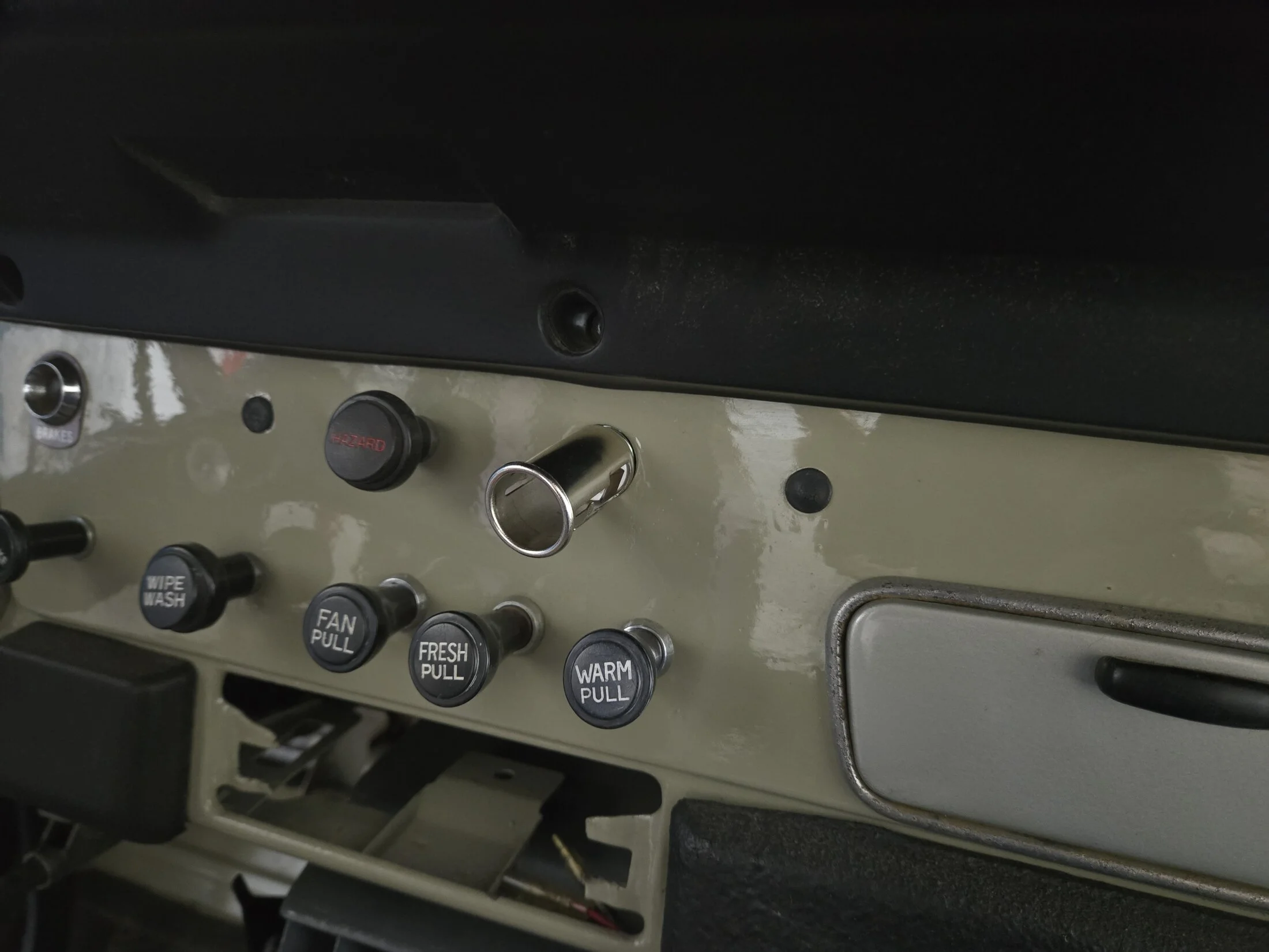 FJ40 Lighter Hole with Lighter Base.webp