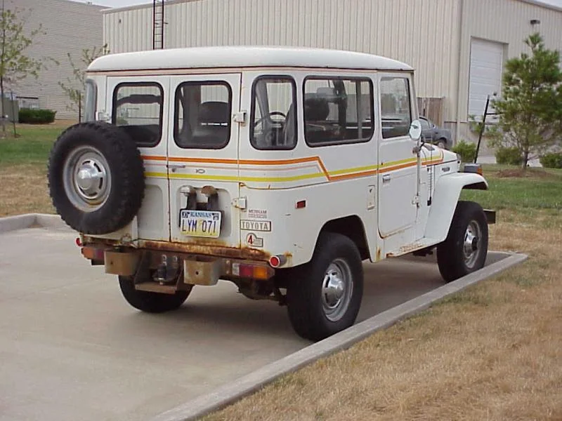 FJ40 Rear.webp