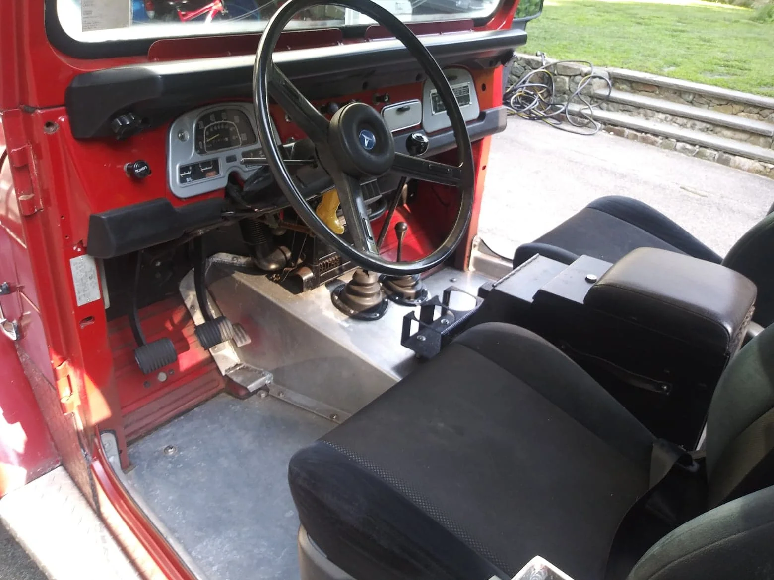 fj40 red 6.jpg
