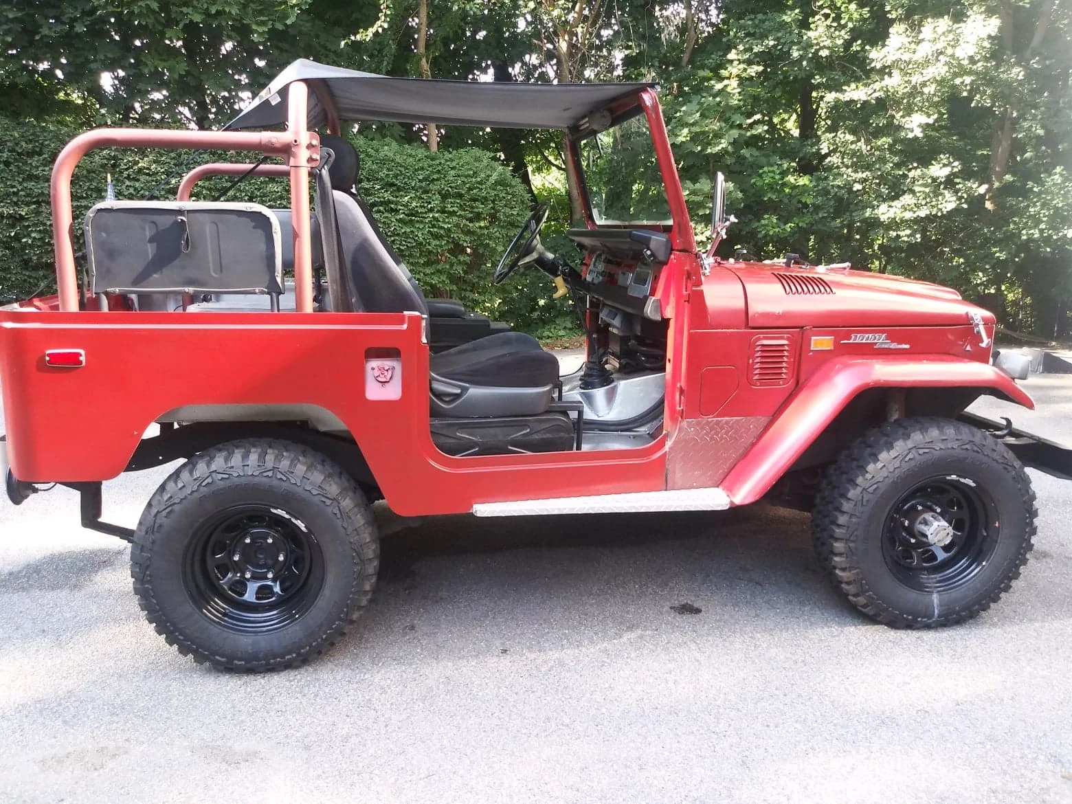 fj40 red 8.jpg