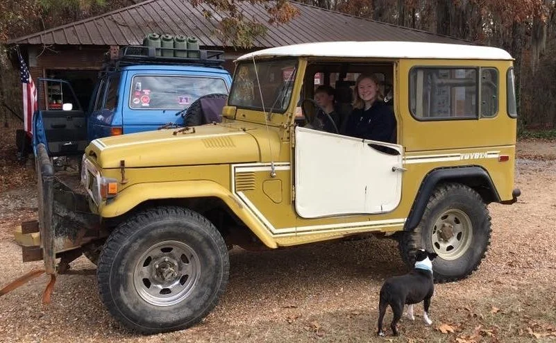 FJ40 side.webp