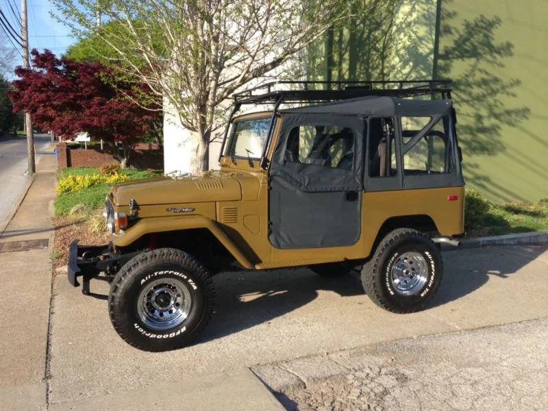 FJ40 side.webp