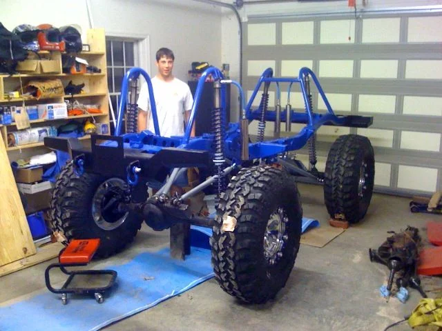 fj40 together 2.webp