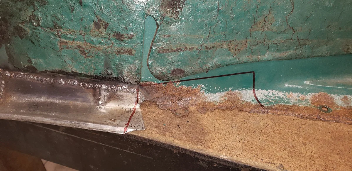 FJ40 Tunnel Repair using Stainless-13.jpg