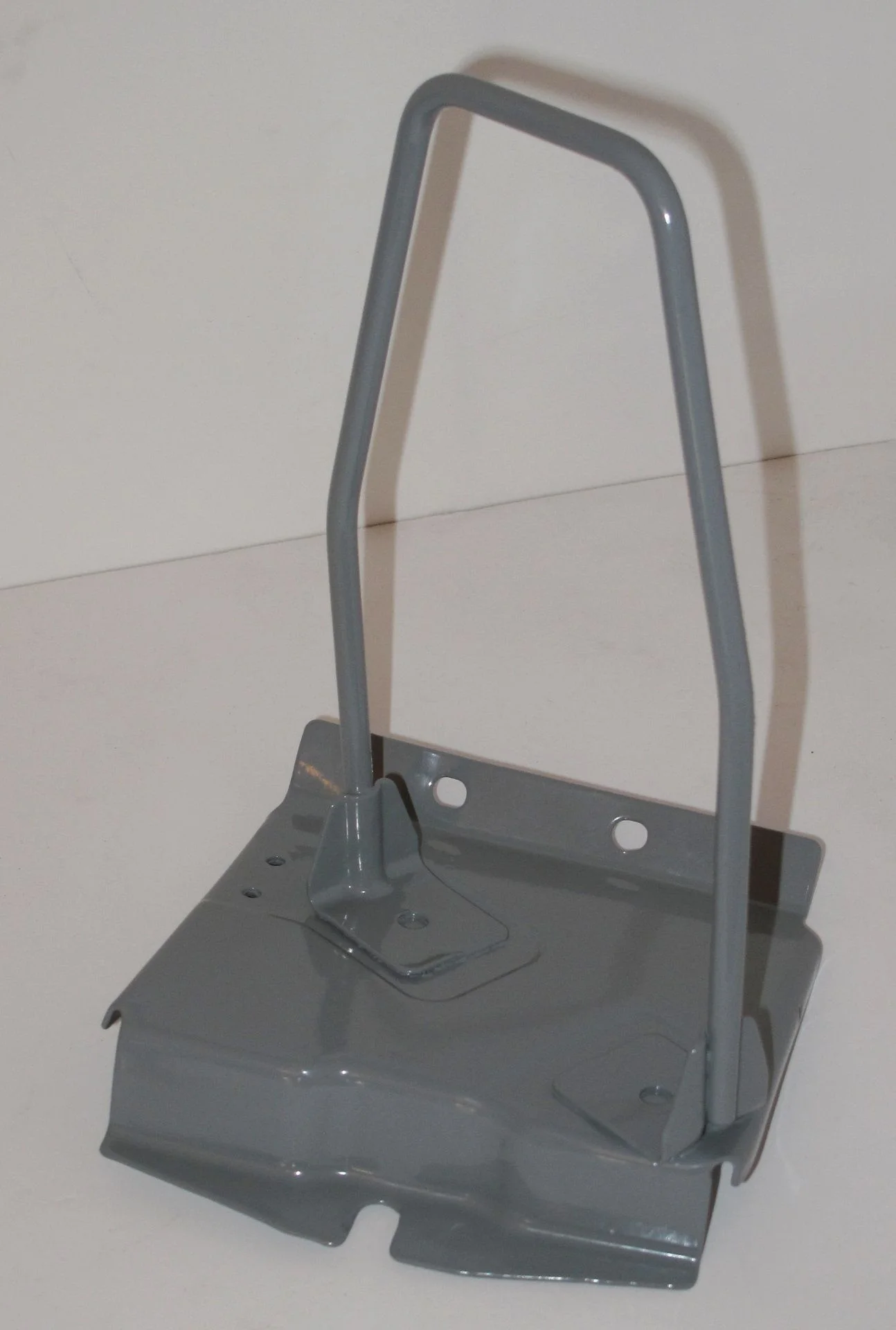 FJ40 Vertical Jack Stand - Front Right.webp