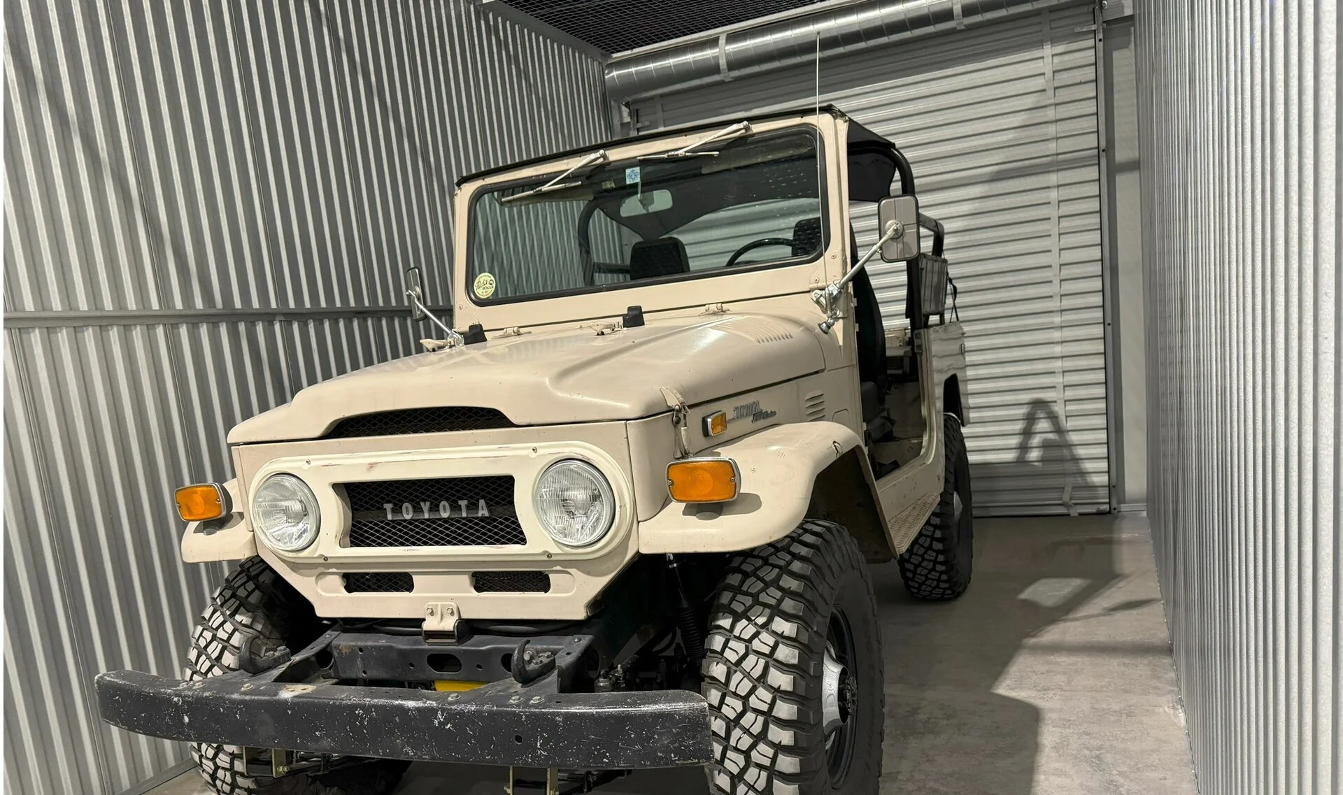 FJ40.webp