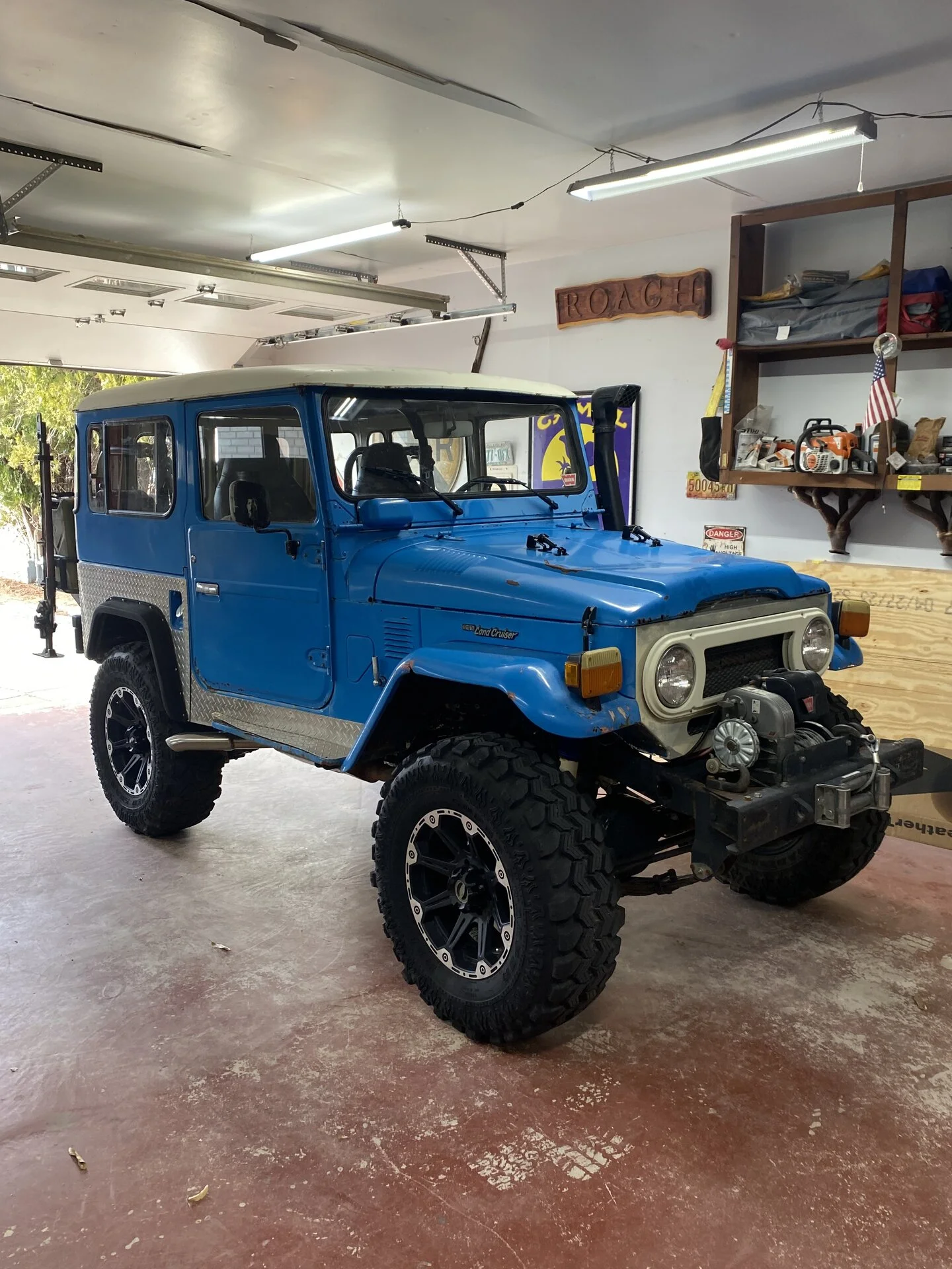 fj40.webp