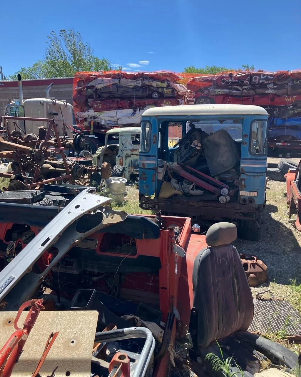 fj40268.webp