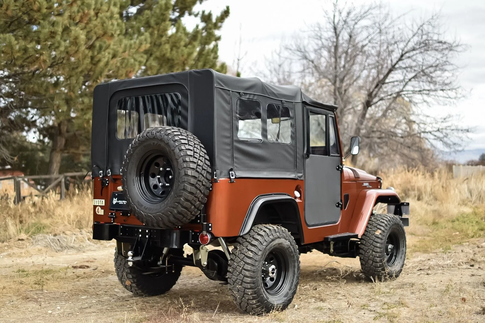 FJ407.webp