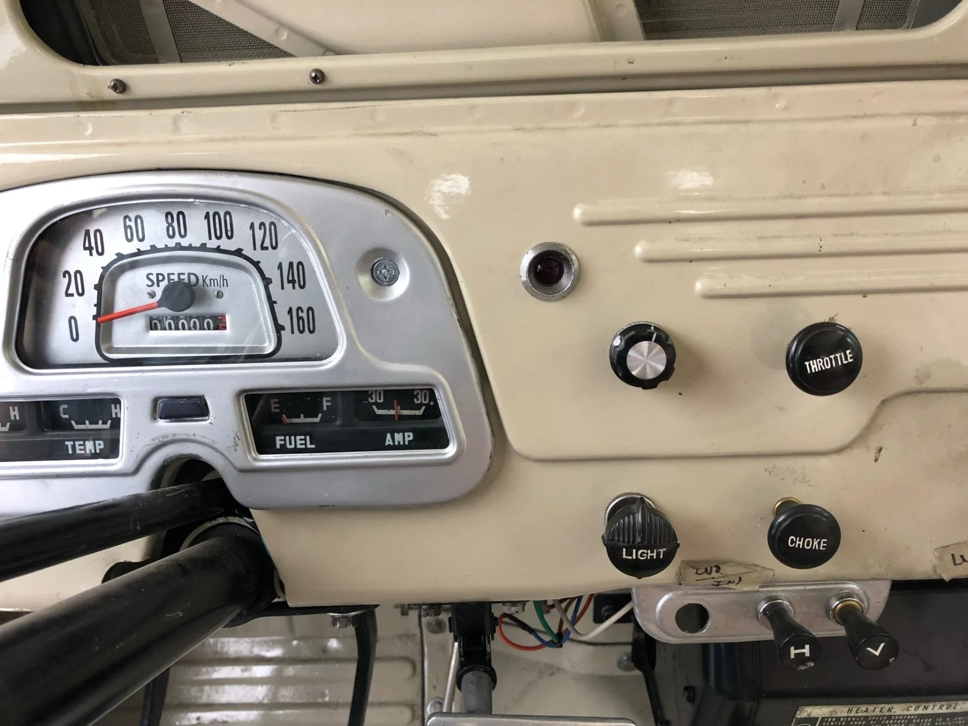 FJ40_Dashboard_1965.jpg