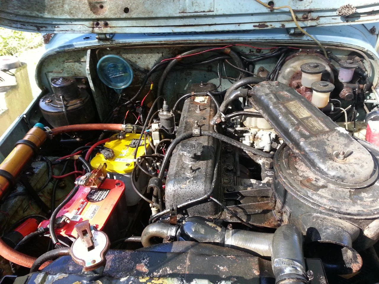 Fj40motor.webp