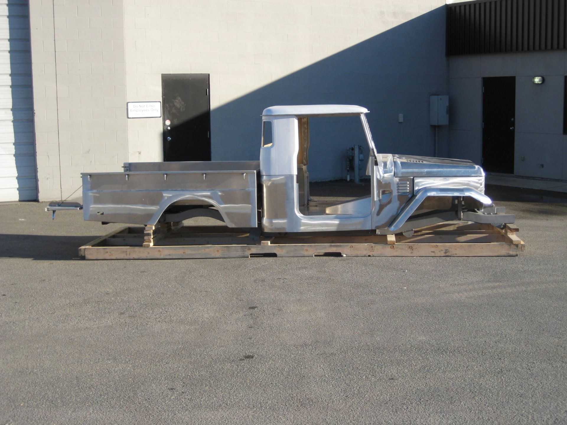 FJ45 Chassis Complete.jpeg