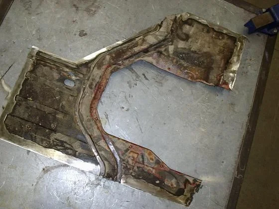 fj45 floor prep.webp