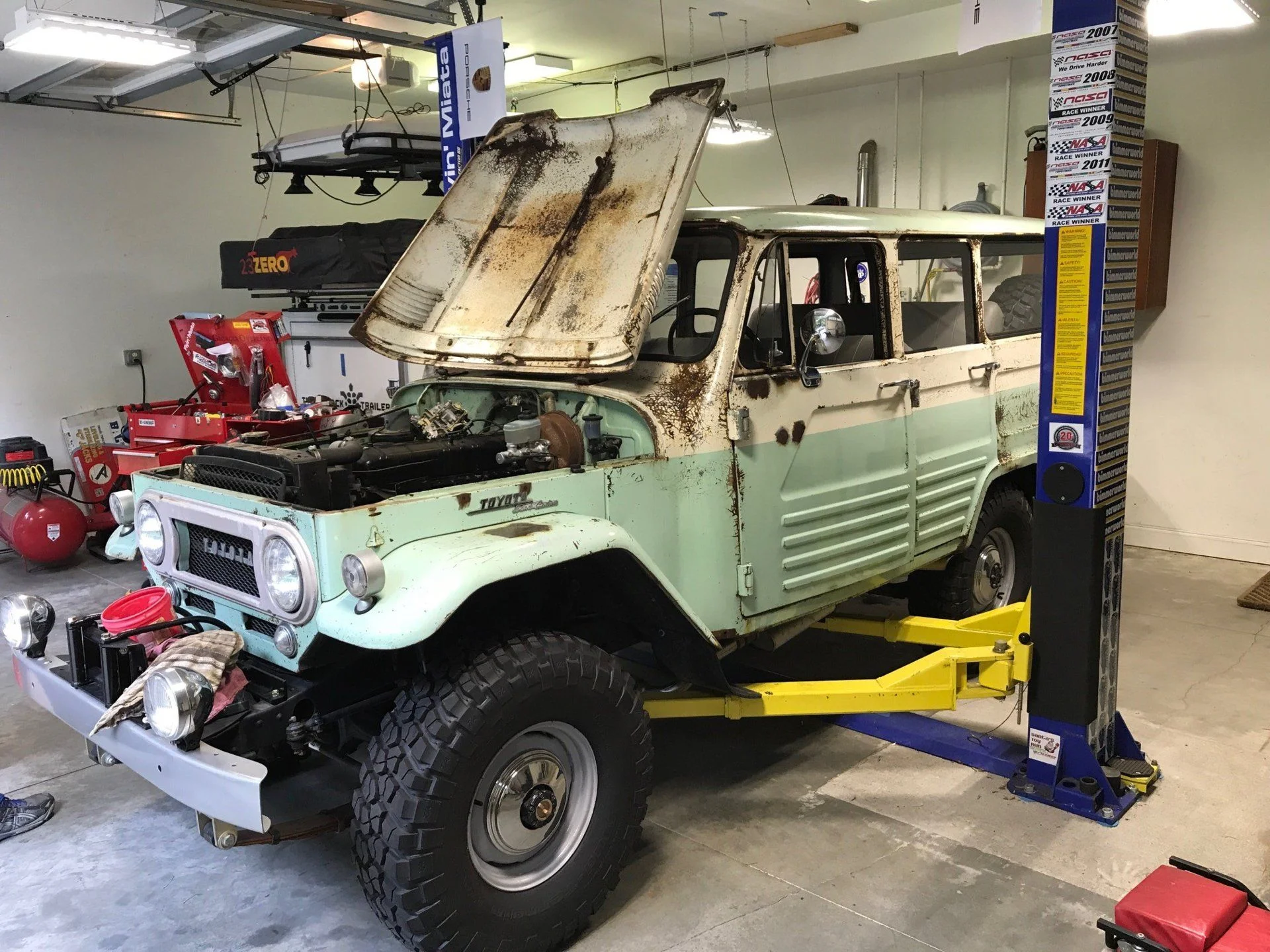 FJ45LV.webp