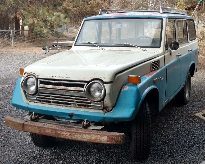 fj55-front-left.webp