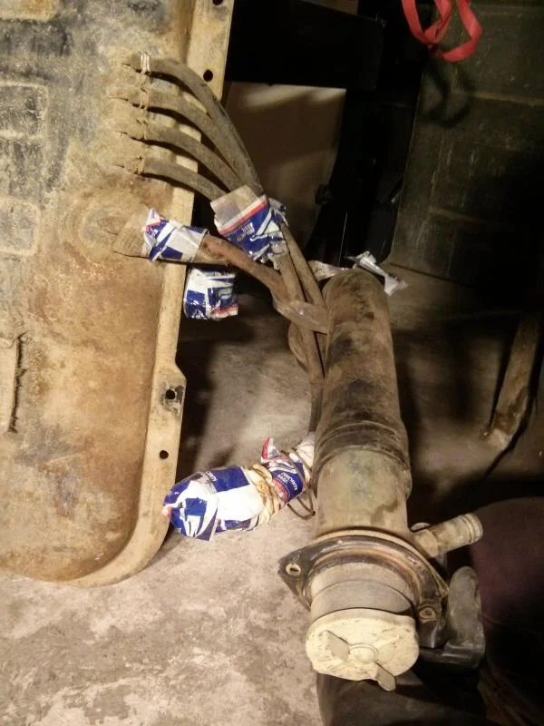 fj55-fuel-tank-3.webp