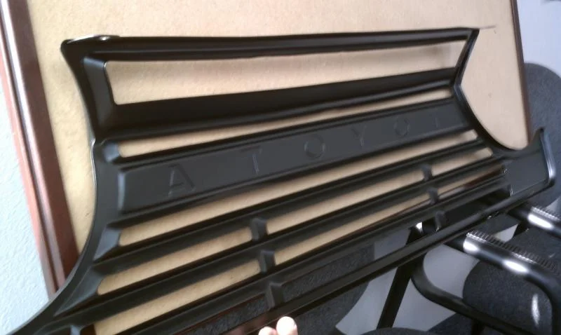 FJ55 Grill Powdercoated 2.webp