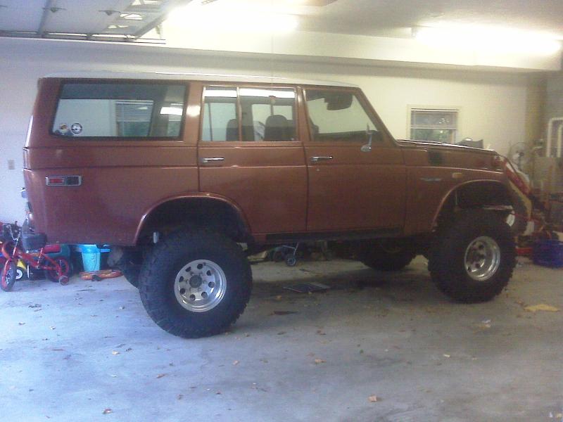 fj55 lift.jpg