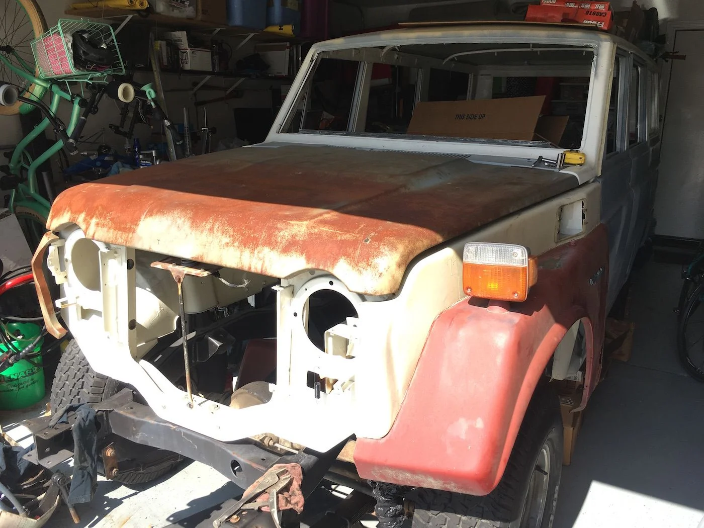 fj55-off-road-action-aug2018.webp