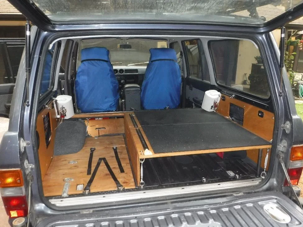 fj60 CARGO CAMPER.webp