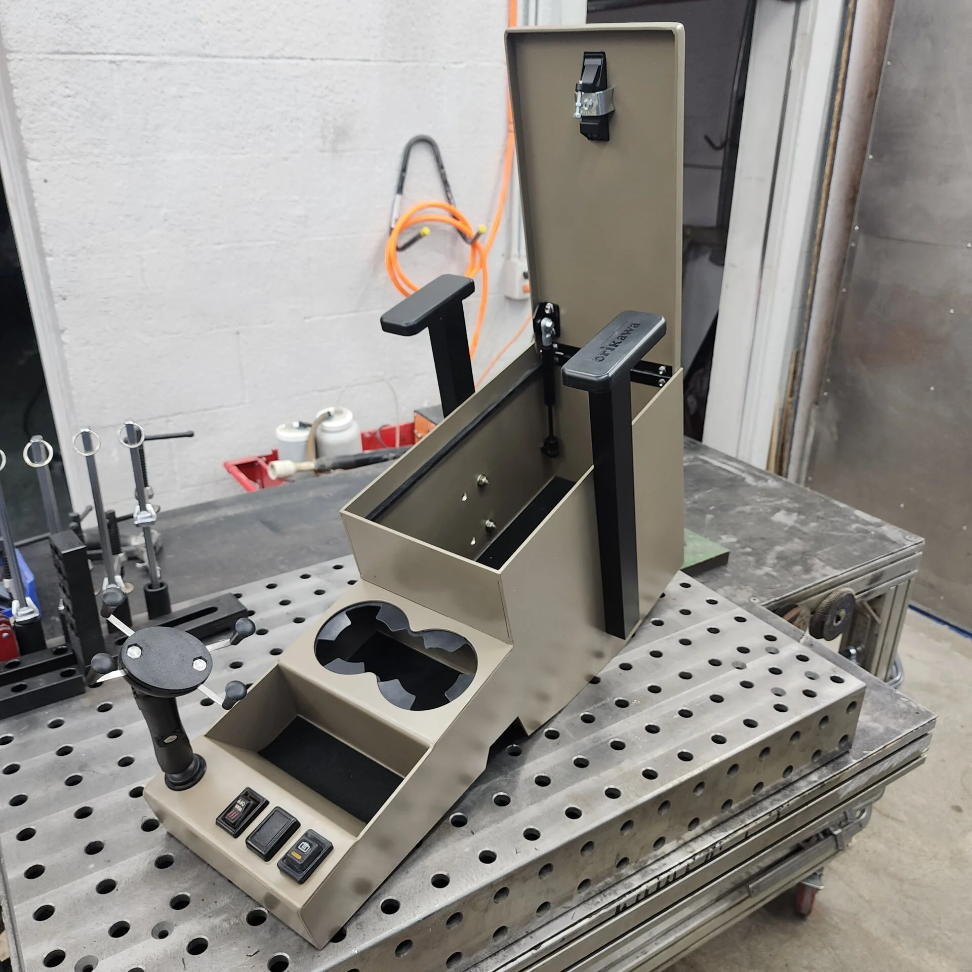 fj60 center console (2).webp