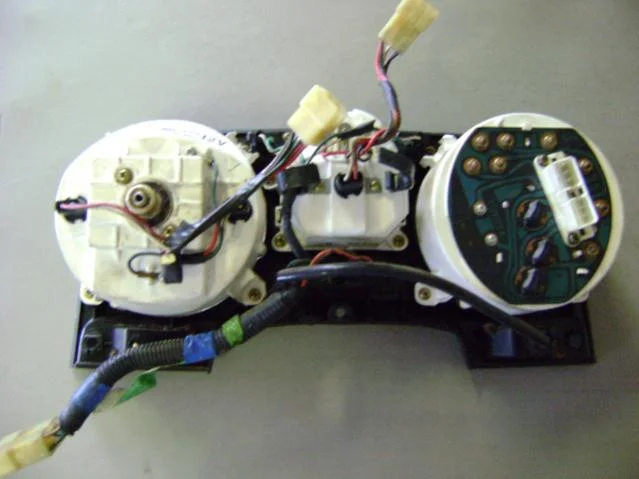 FJ60 dash 002.webp