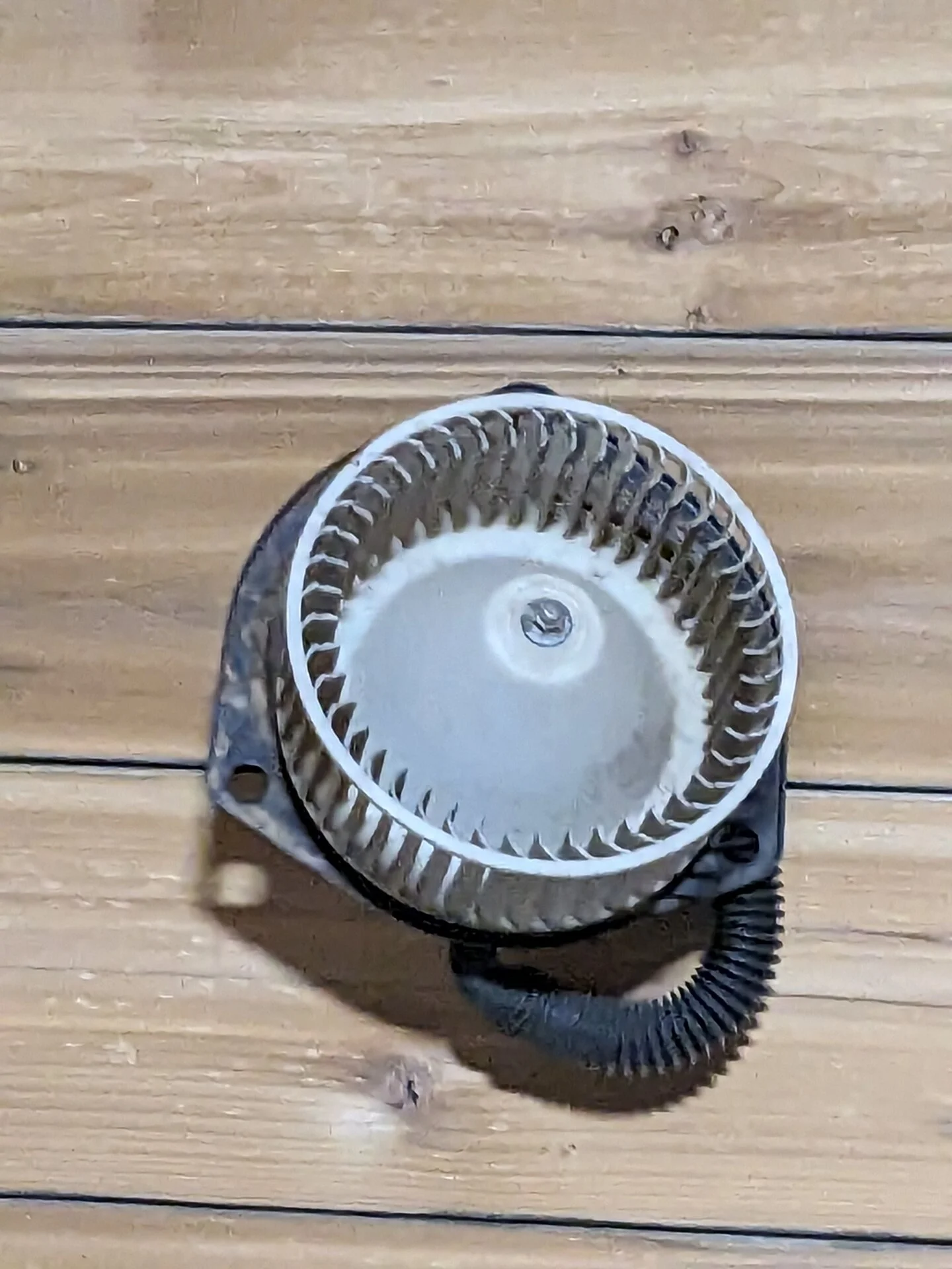 FJ60-Fan.webp