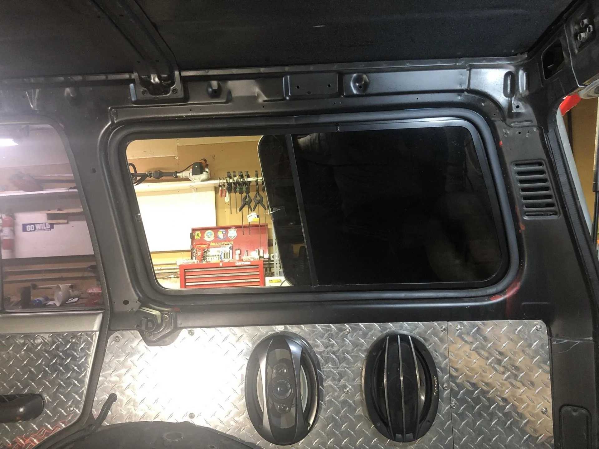 FJ60 - Imgur (1).webp