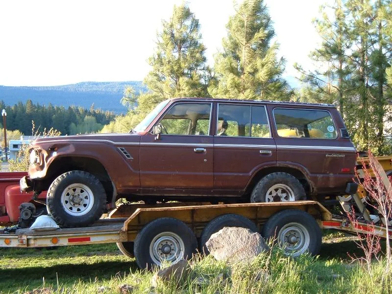 FJ60 Parts wagon 003.webp
